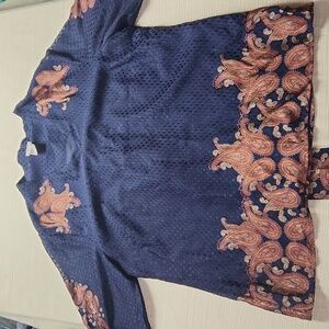 Chicos size 2 blouse